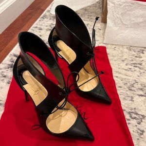 CHRISTIAN LOUBOUTIN BLACK LEATHER / SUEDE FERME ROUGE HEELS 36.5. WORN TWICE.